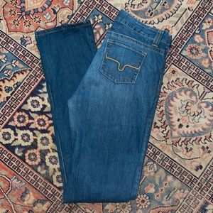 Kimes Betty Seventeen 8/36